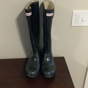 Hunter Original Black Gloss size 9F Mud Boots